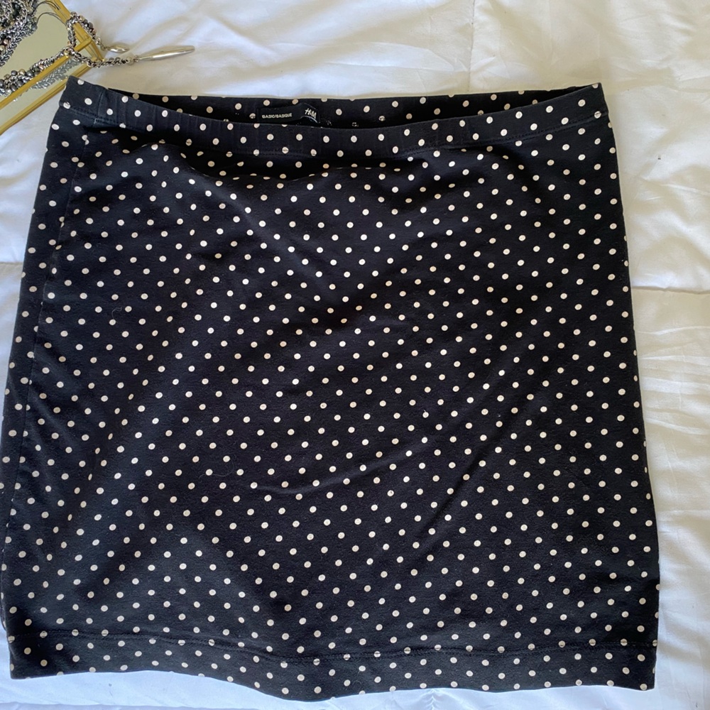 H&M Basics Polka dot Mini Skirt - Medium
